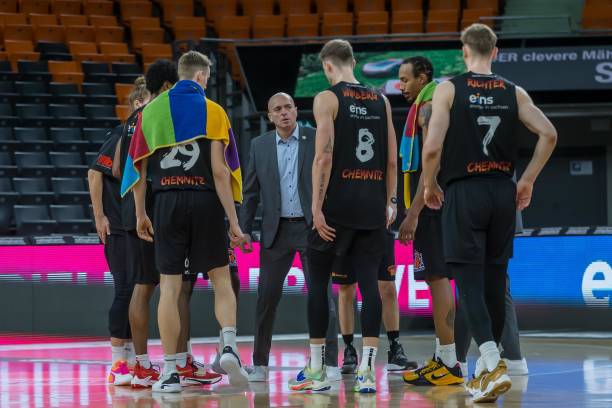 瓜帅的未雨 瓜帅的未雨