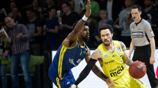 球员表现 球员表现