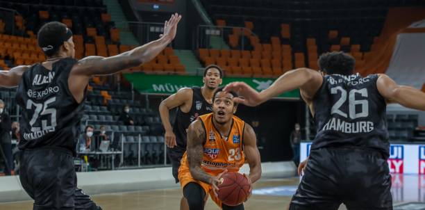 勇士队的库 勇士队的库