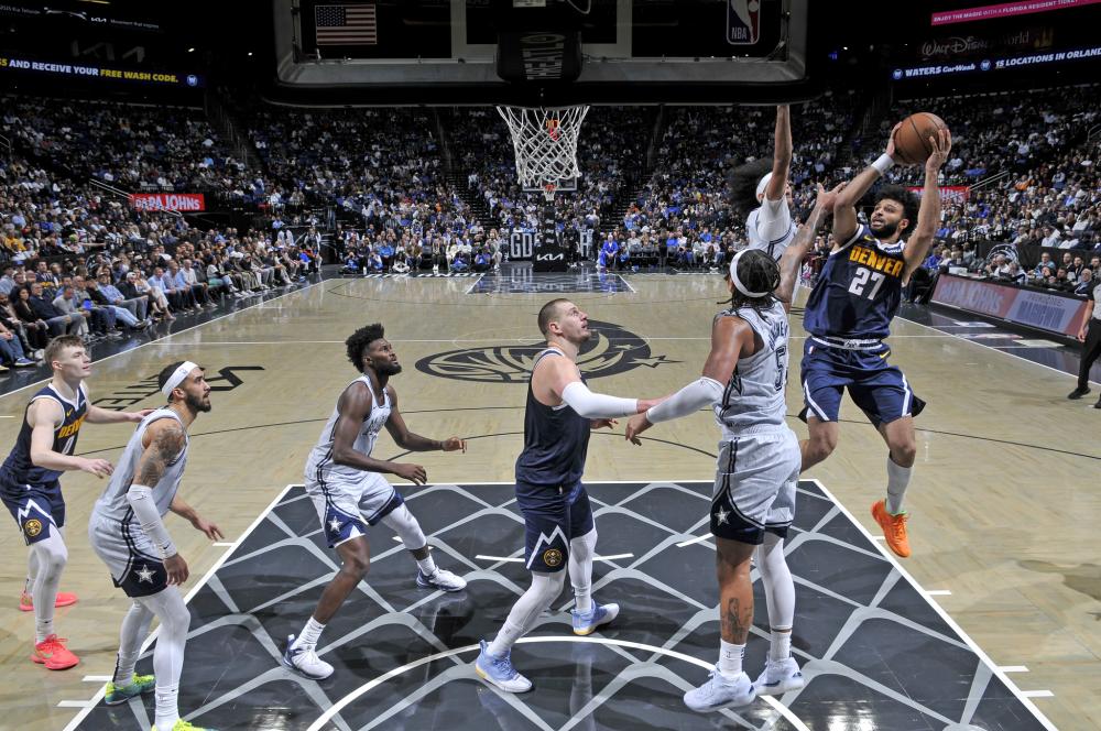 随着比赛的 随着比赛的