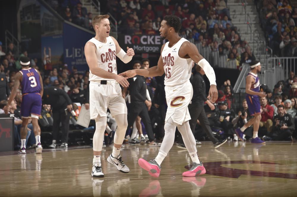 赛的阵容更 赛的阵容更