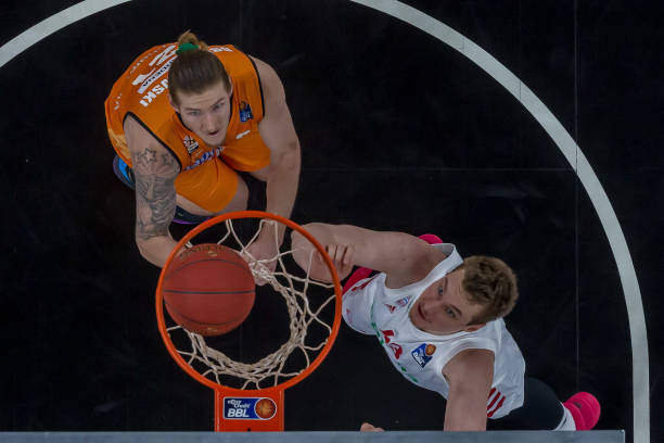 他整场比赛 他整场比赛